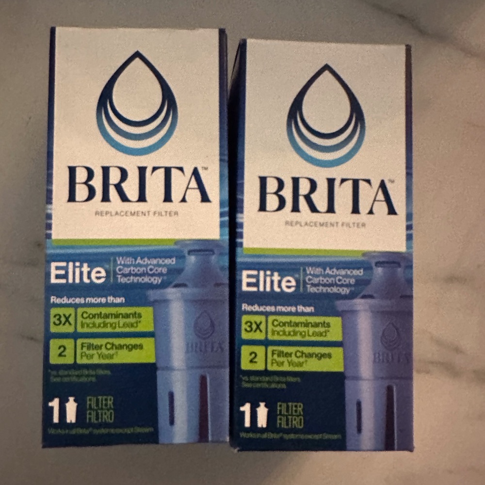 2 Brita Elite + water replacement filters